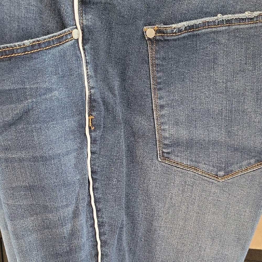 Judy Blue Mid-Wash Denim with Side White Trim - Picture 3 of 7